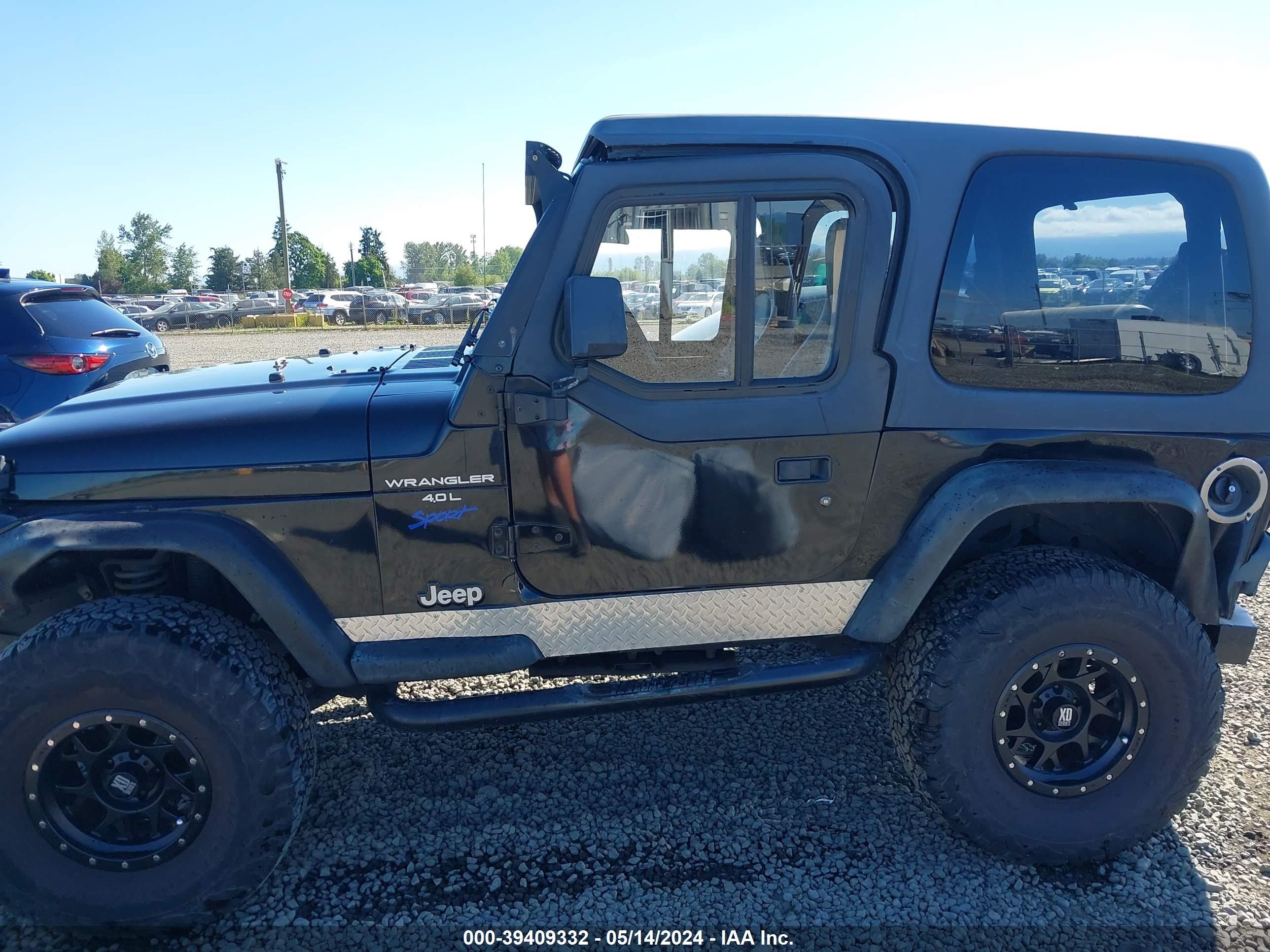 Photo 13 VIN: 1J4FY1954VP423721 - JEEP WRANGLER 