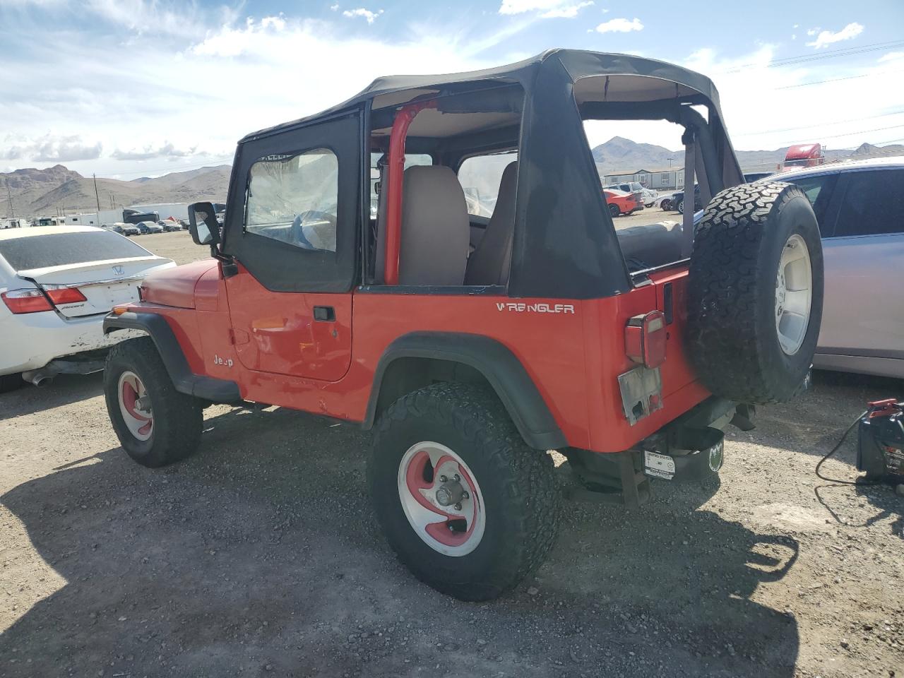 Photo 1 VIN: 1J4FY19P1PP245667 - JEEP WRANGLER 