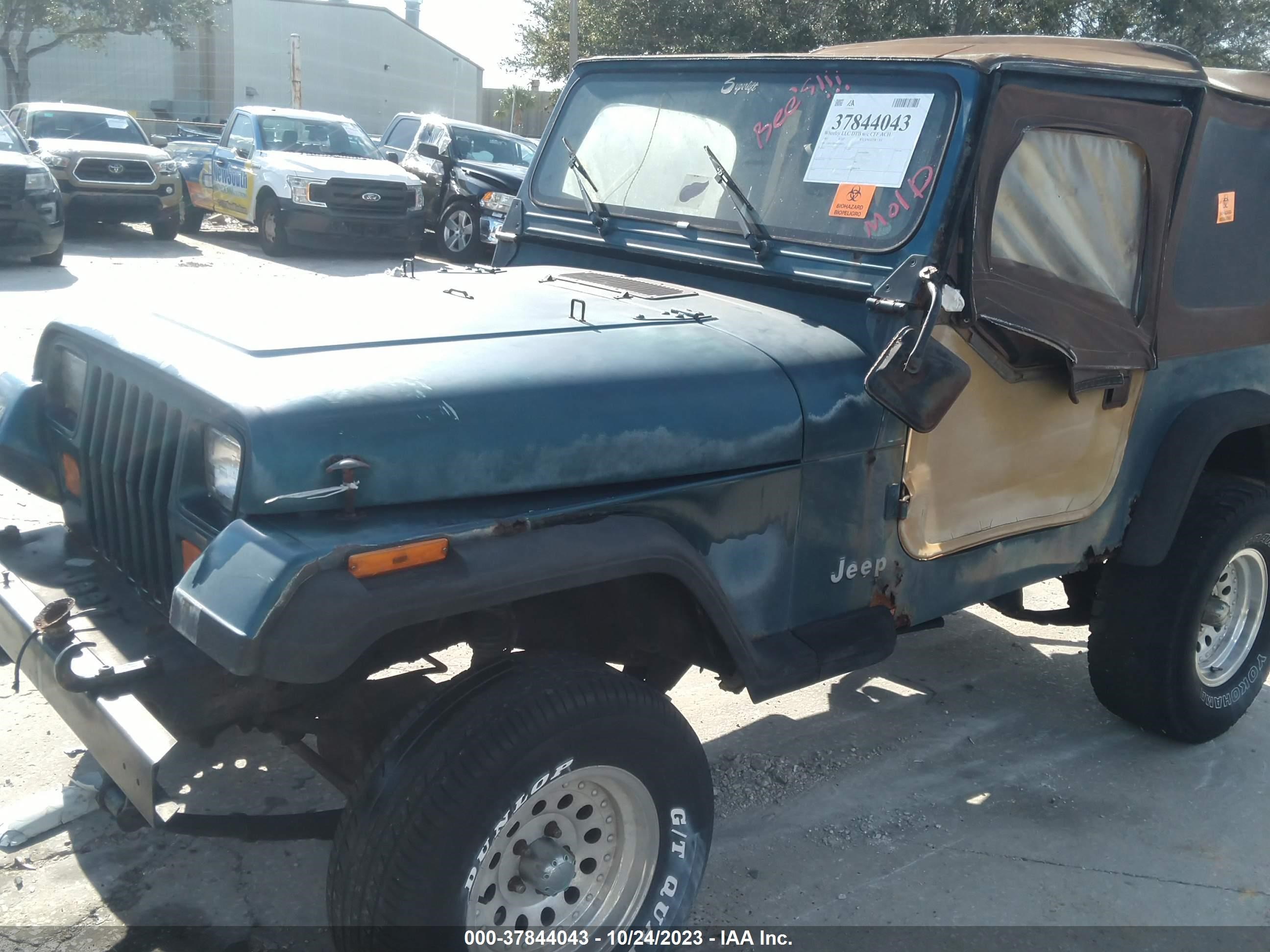 Photo 5 VIN: 1J4FY19P4SP228421 - JEEP WRANGLER 