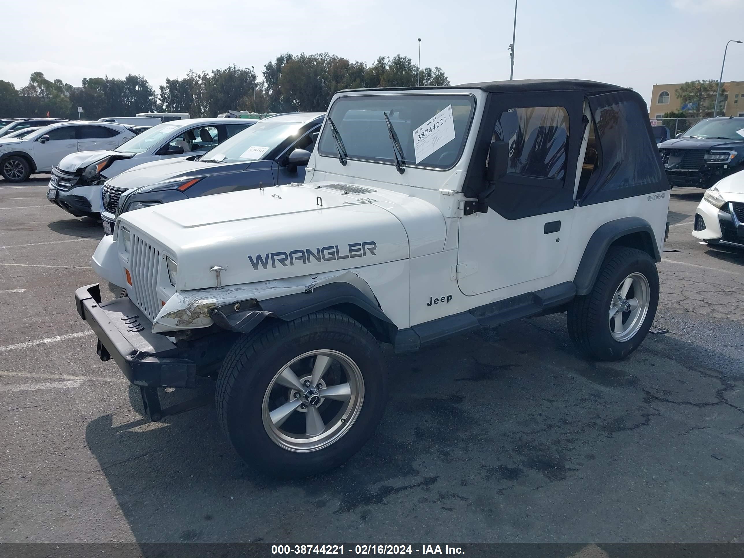 Photo 1 VIN: 1J4FY19P9RP401019 - JEEP WRANGLER 