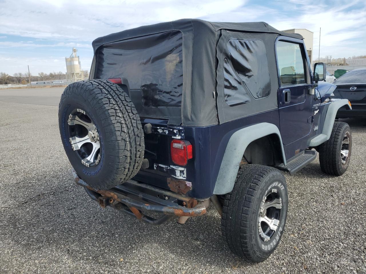 Photo 3 VIN: 1J4FY19S0VP486637 - JEEP WRANGLER 