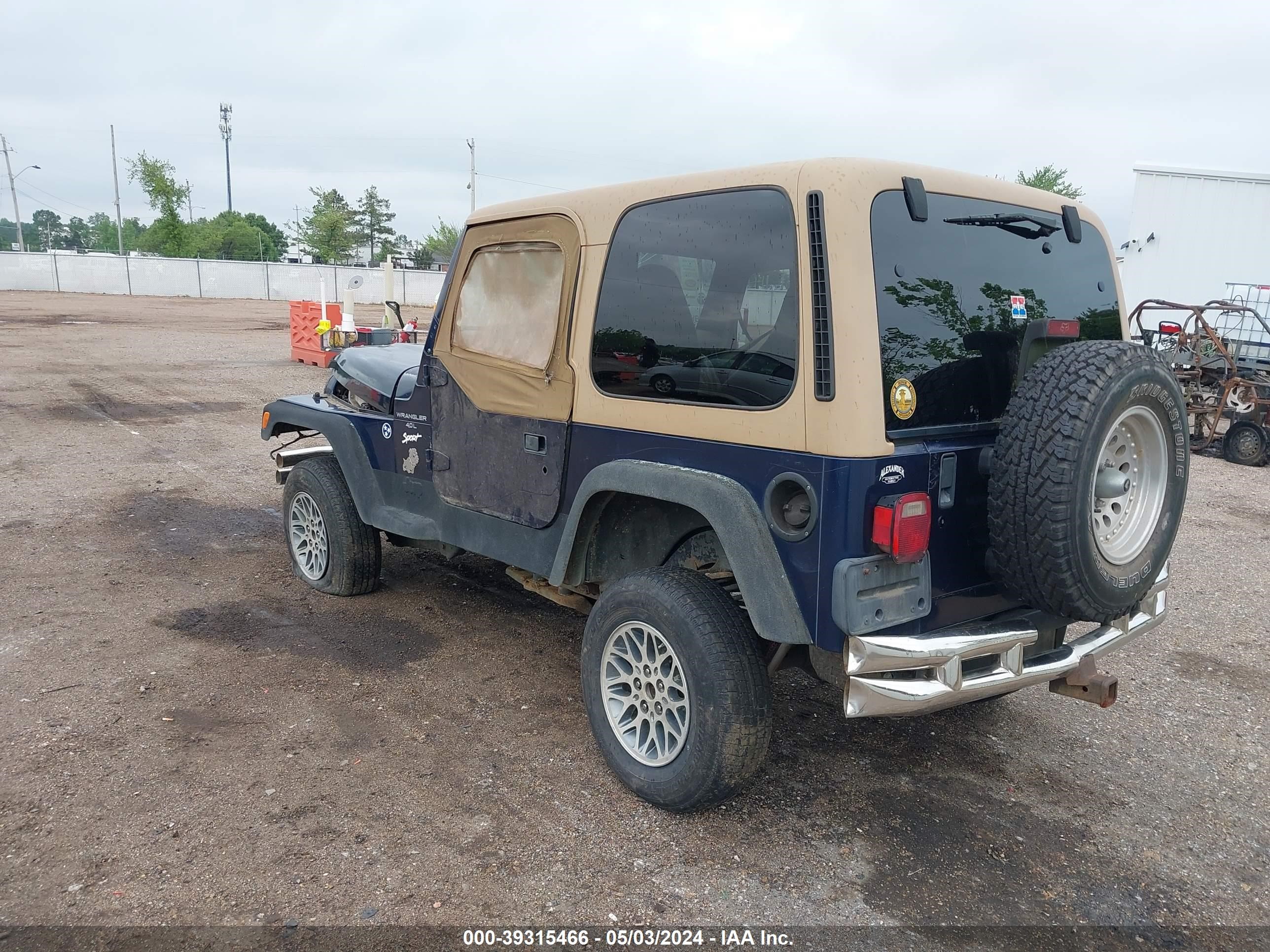 Photo 2 VIN: 1J4FY19S2VP492570 - JEEP WRANGLER 