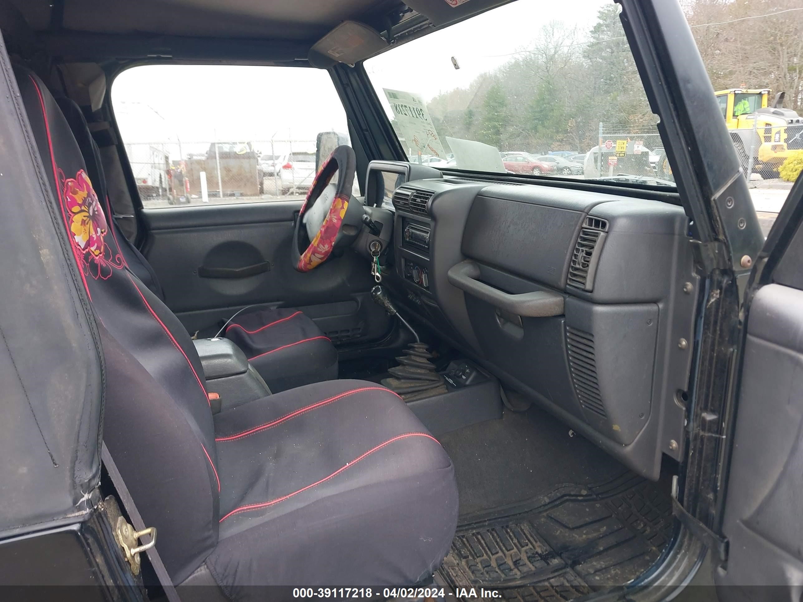 Photo 4 VIN: 1J4FY19S4XP491889 - JEEP WRANGLER 