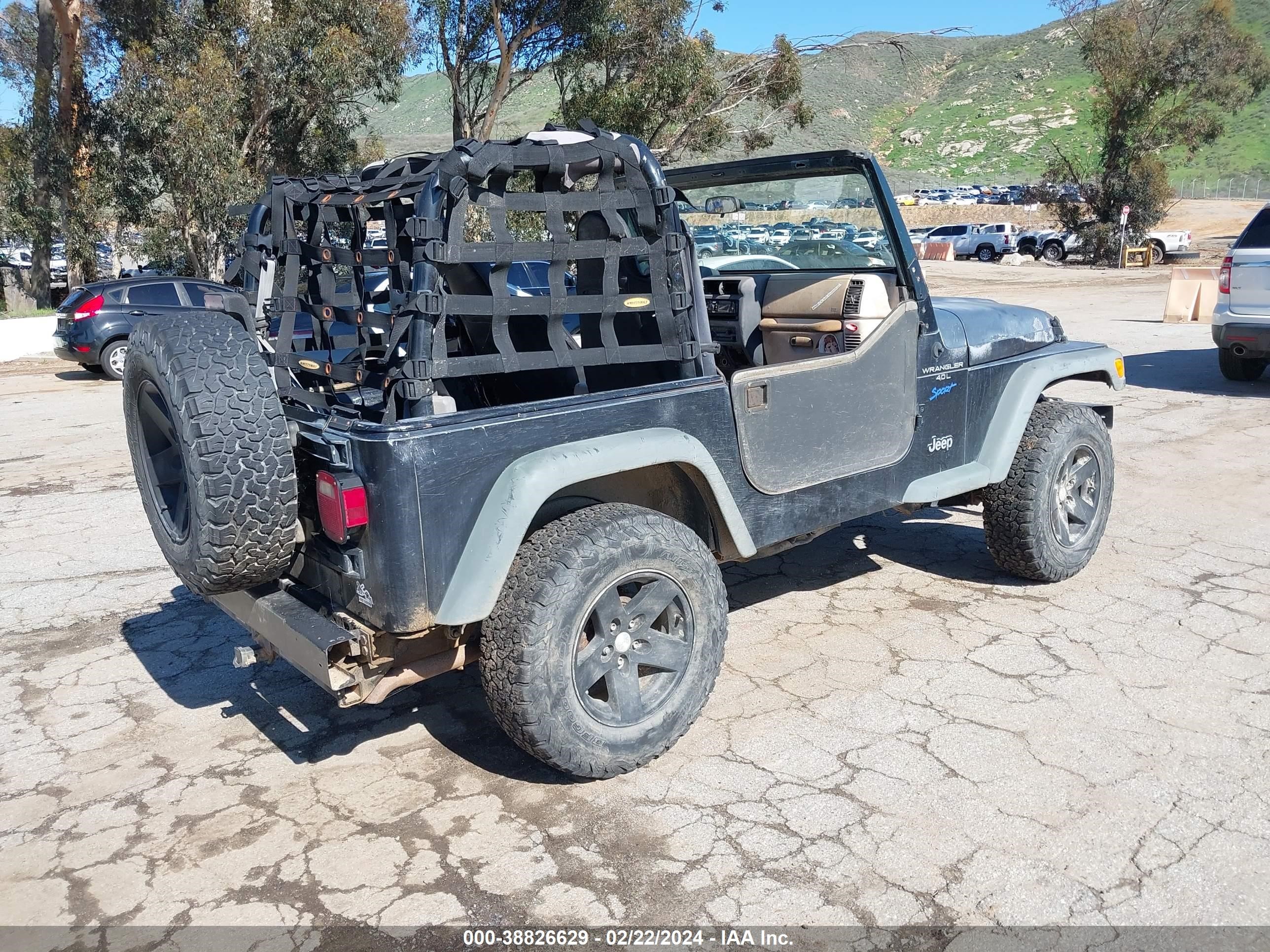 Photo 3 VIN: 1J4FY19S6VP476341 - JEEP WRANGLER 