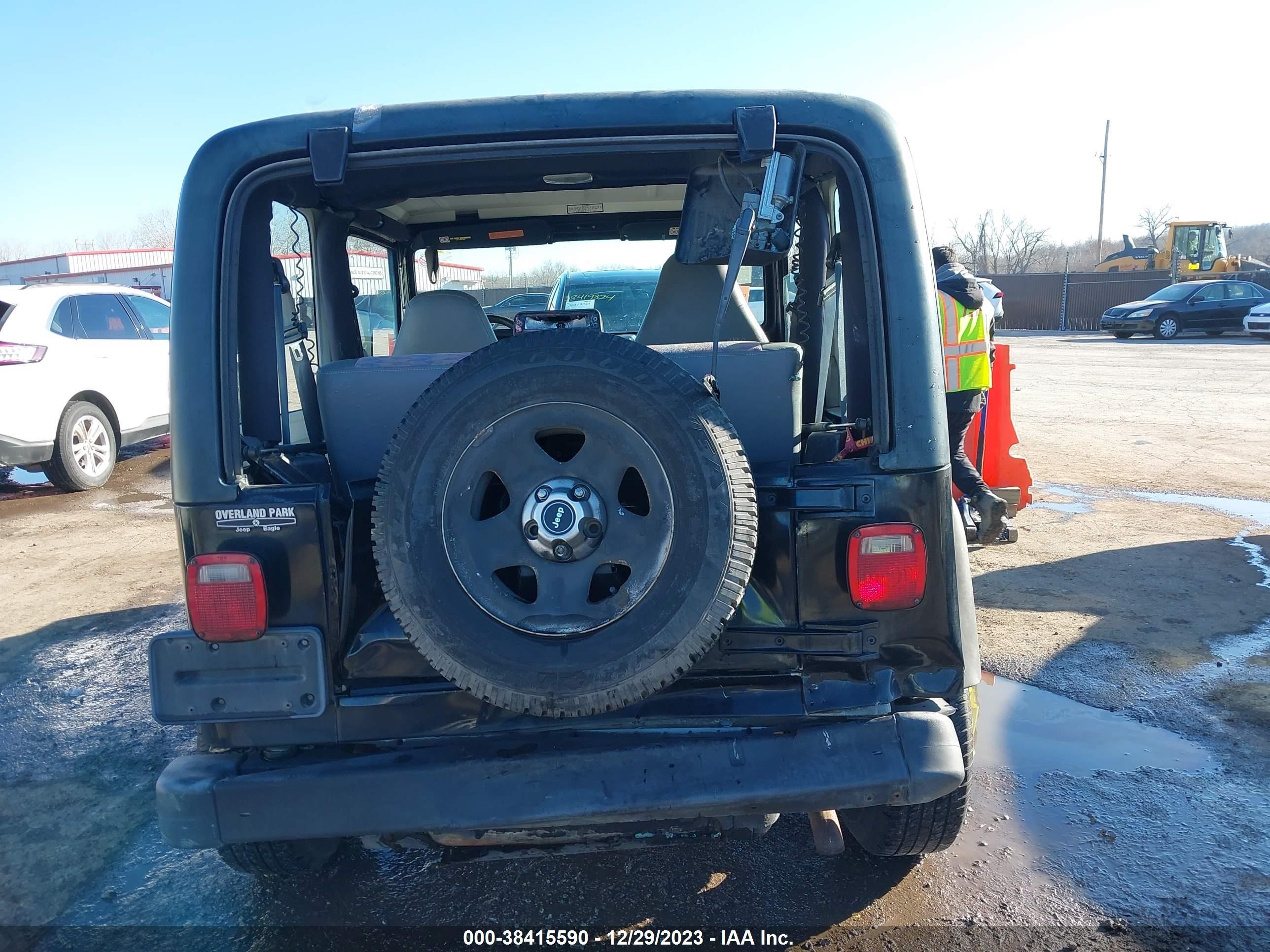 Photo 5 VIN: 1J4FY19S7WP720466 - JEEP WRANGLER 