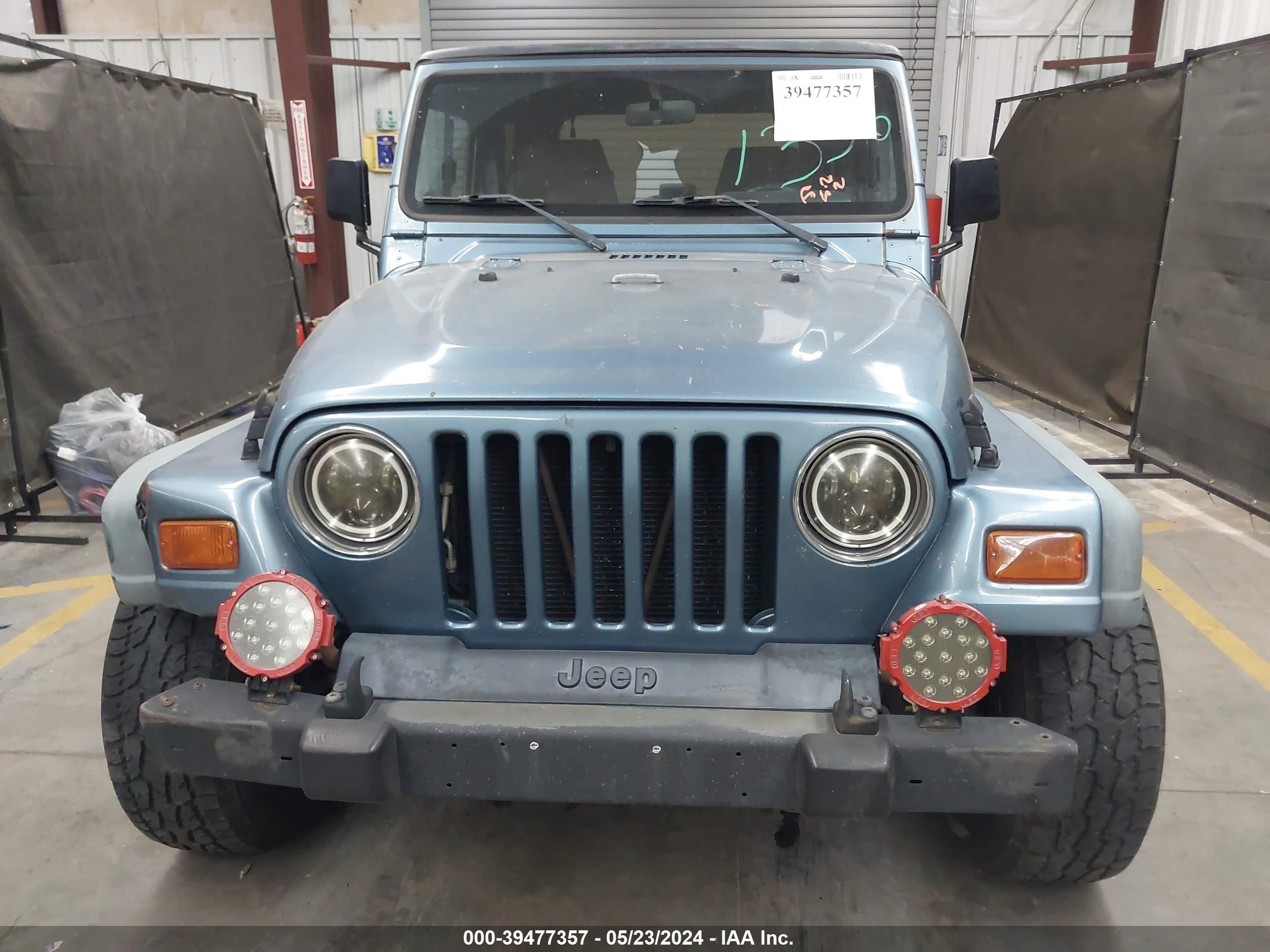 Photo 11 VIN: 1J4FY19S7WP801788 - JEEP WRANGLER 