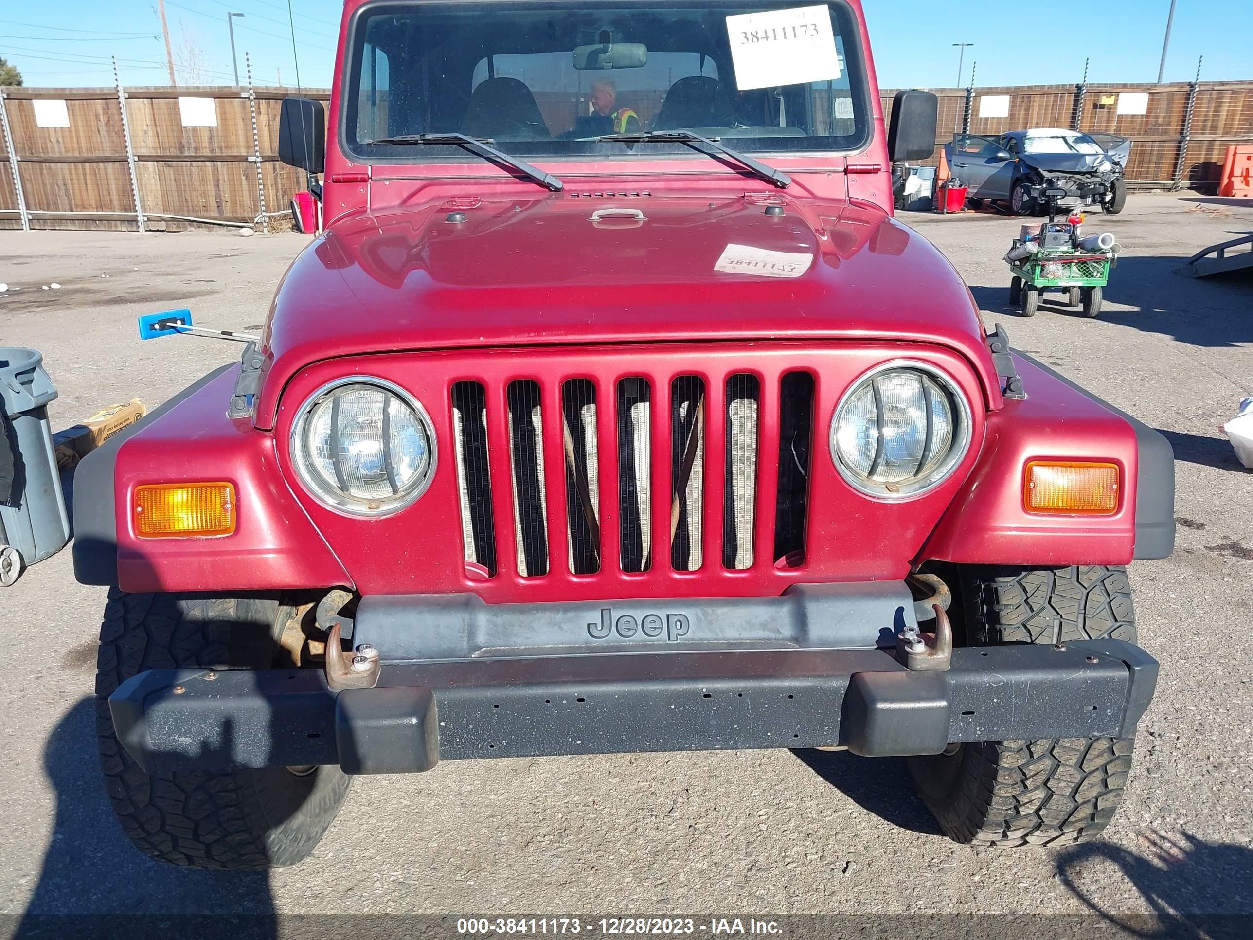 Photo 5 VIN: 1J4FY29P2WP778728 - JEEP WRANGLER 