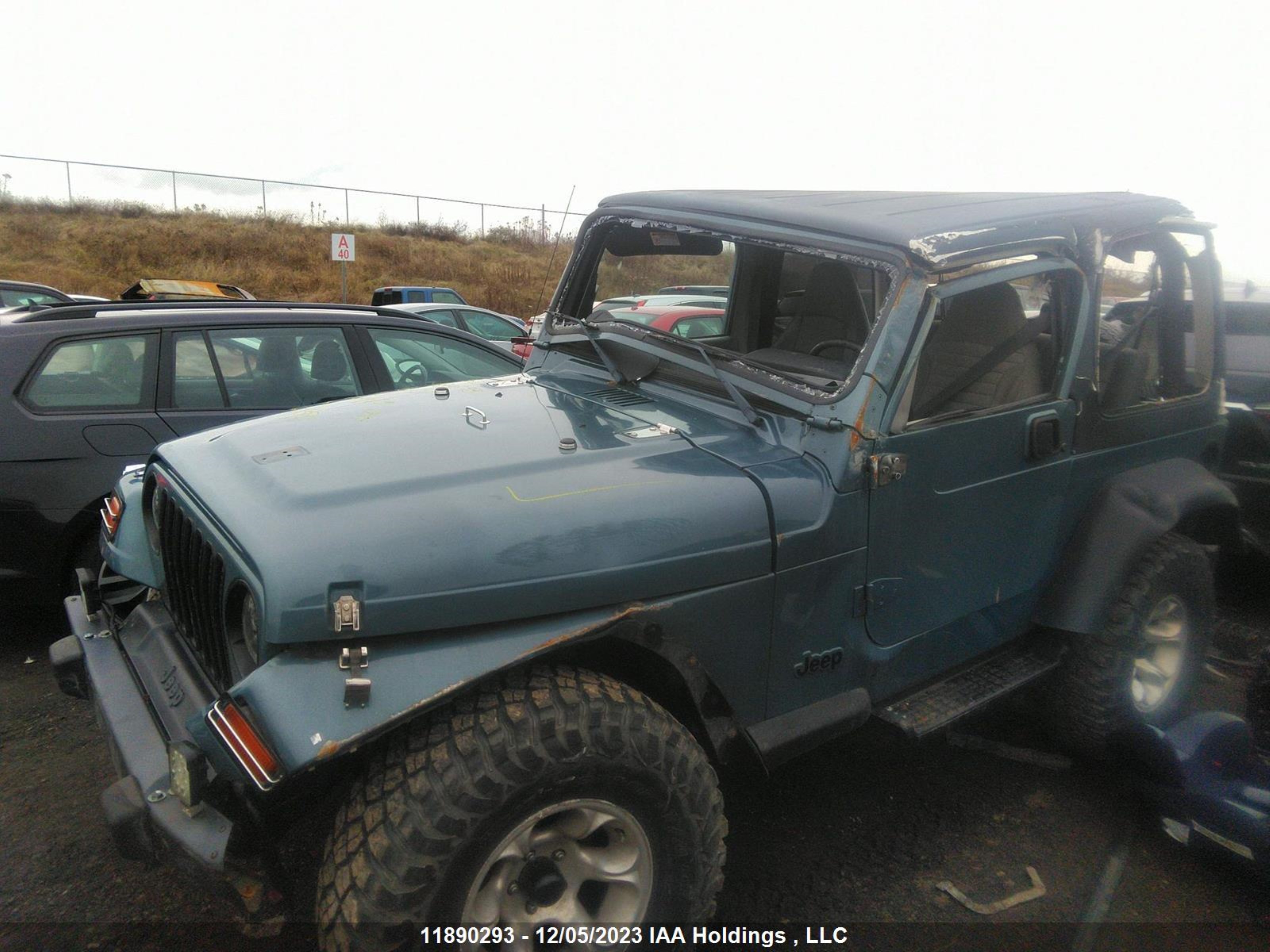 Photo 5 VIN: 1J4FY29P3WP709093 - JEEP NULL 