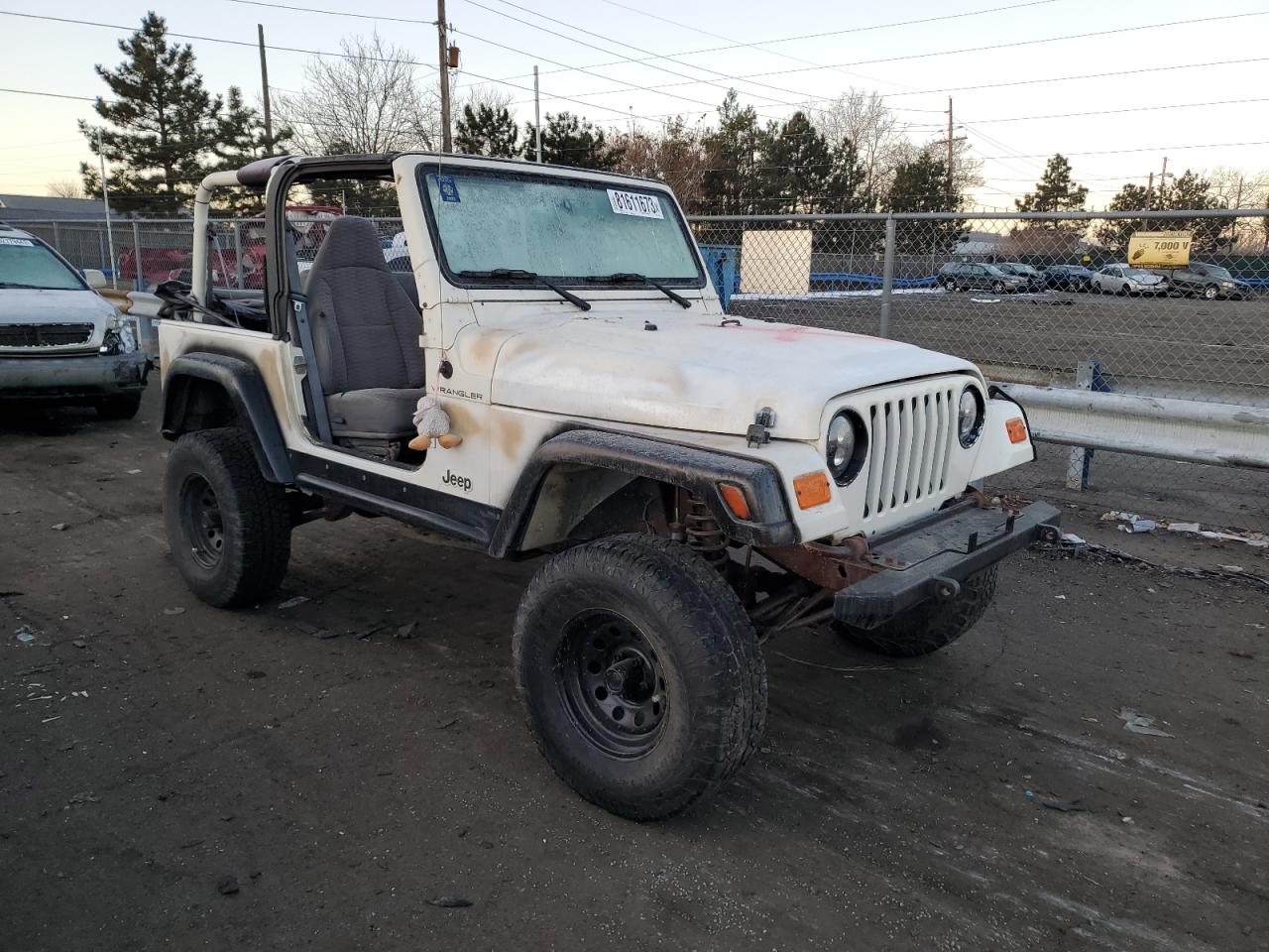 Photo 3 VIN: 1J4FY29P5WP794468 - JEEP WRANGLER 