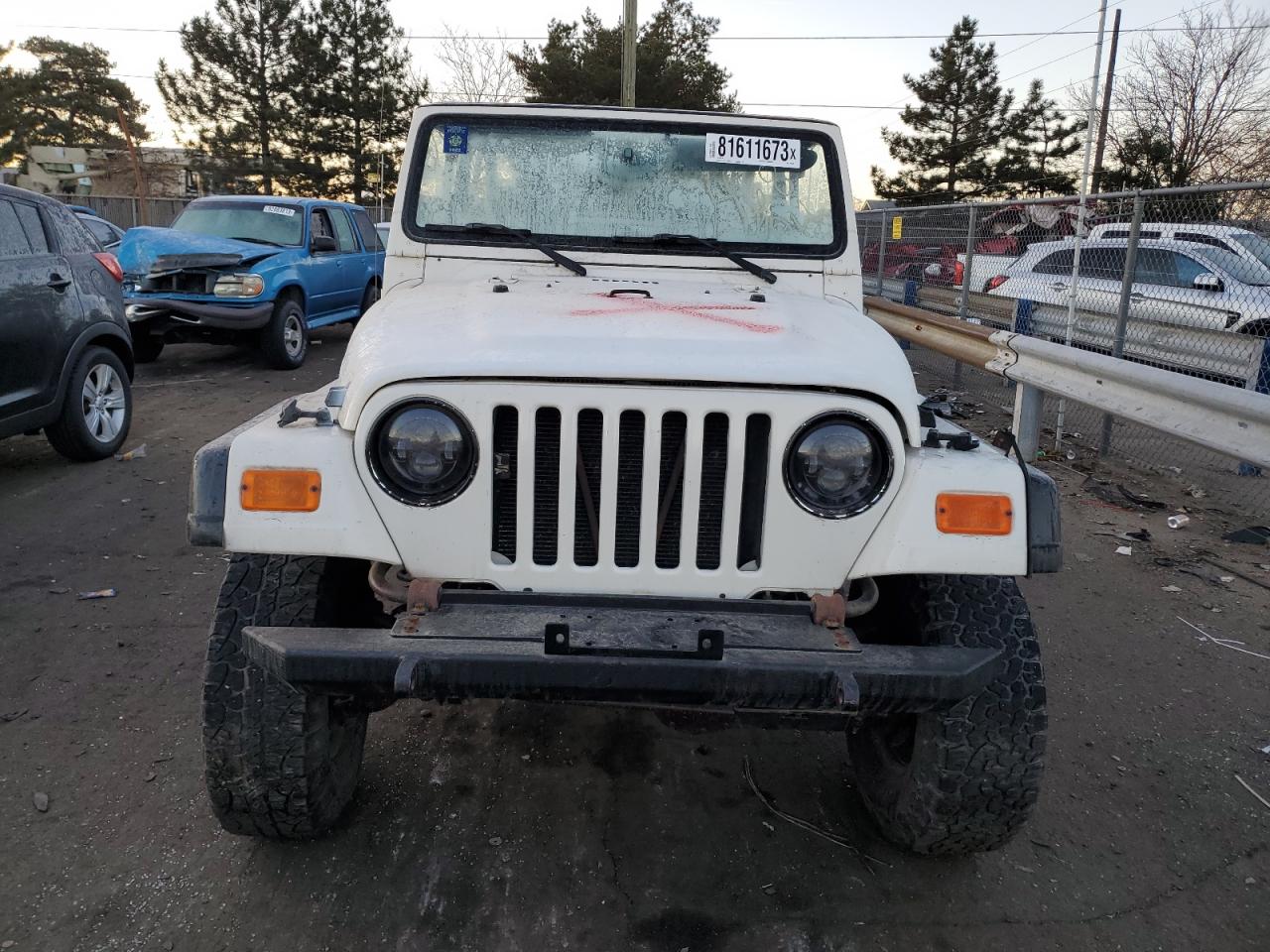 Photo 4 VIN: 1J4FY29P5WP794468 - JEEP WRANGLER 