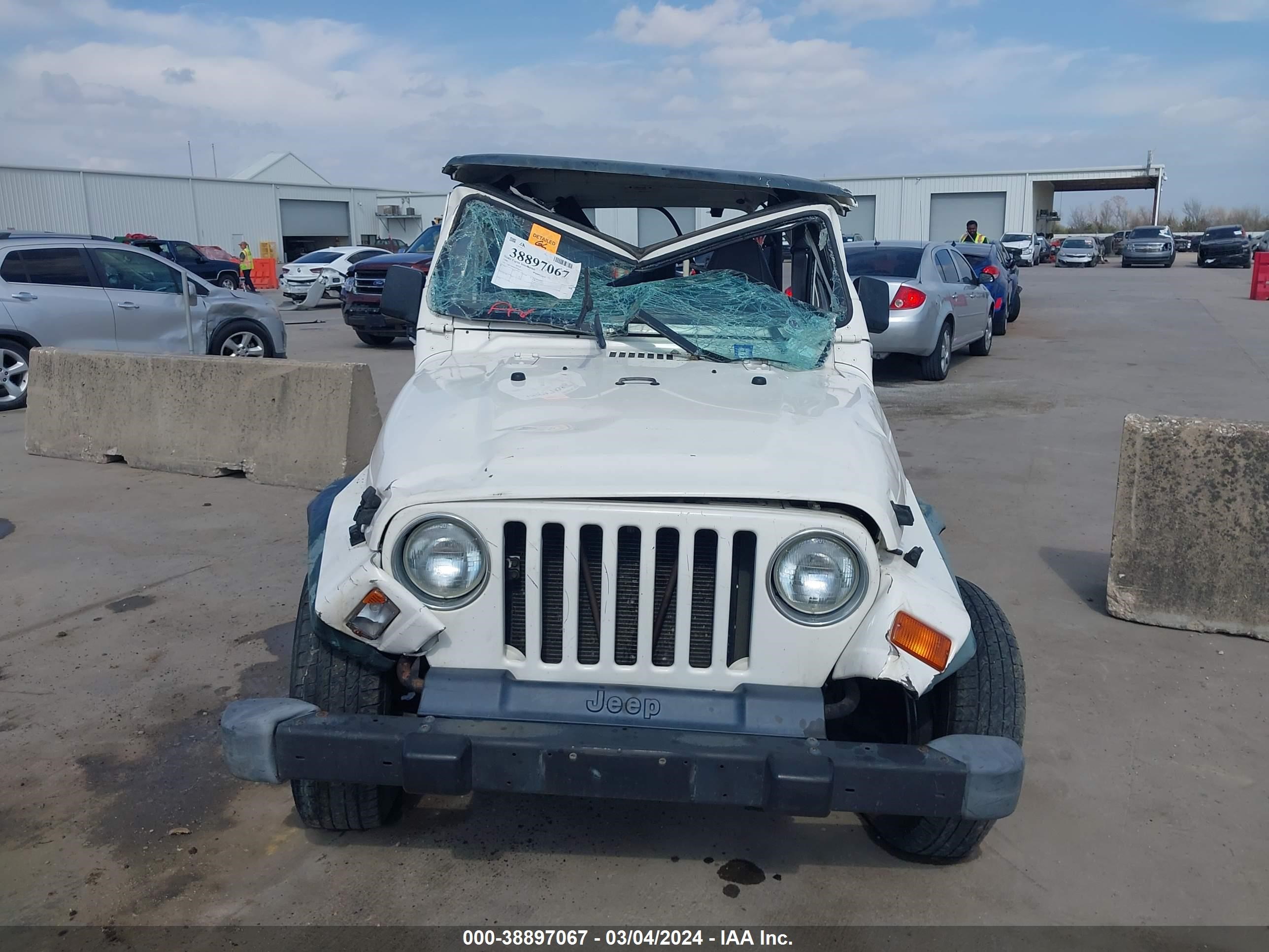 Photo 5 VIN: 1J4FY29P8WP783691 - JEEP WRANGLER 