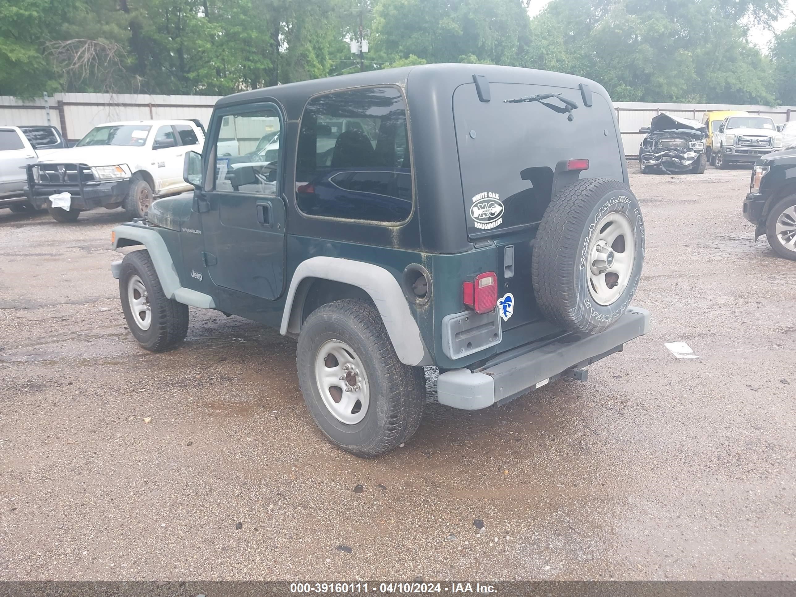 Photo 2 VIN: 1J4FY29PXXP455240 - JEEP WRANGLER 