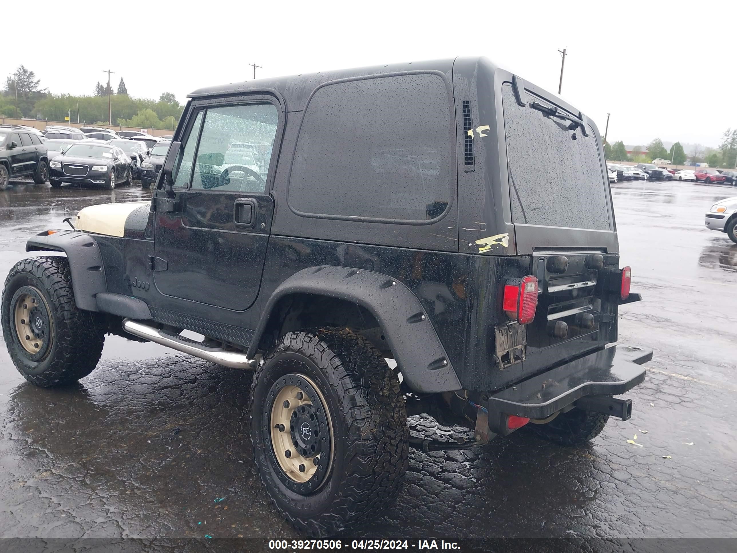 Photo 2 VIN: 1J4FY29S4RP428669 - JEEP WRANGLER 