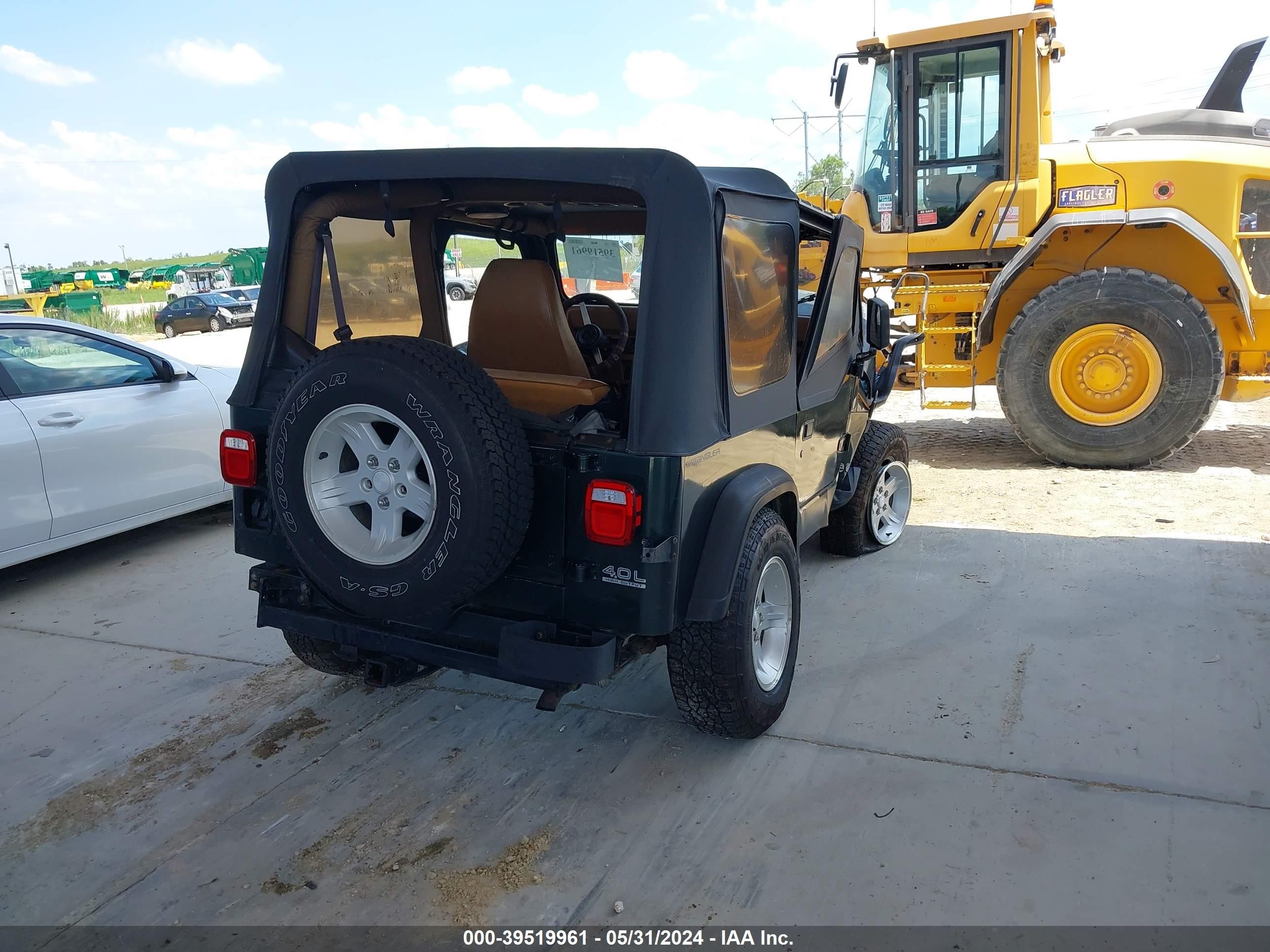 Photo 3 VIN: 1J4FY29S9RP472277 - JEEP WRANGLER 