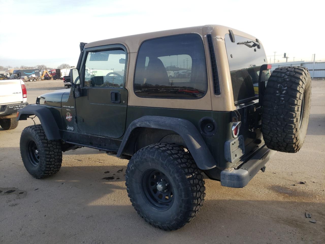 Photo 2 VIN: 1J4FY49S3WP742434 - JEEP WRANGLER 