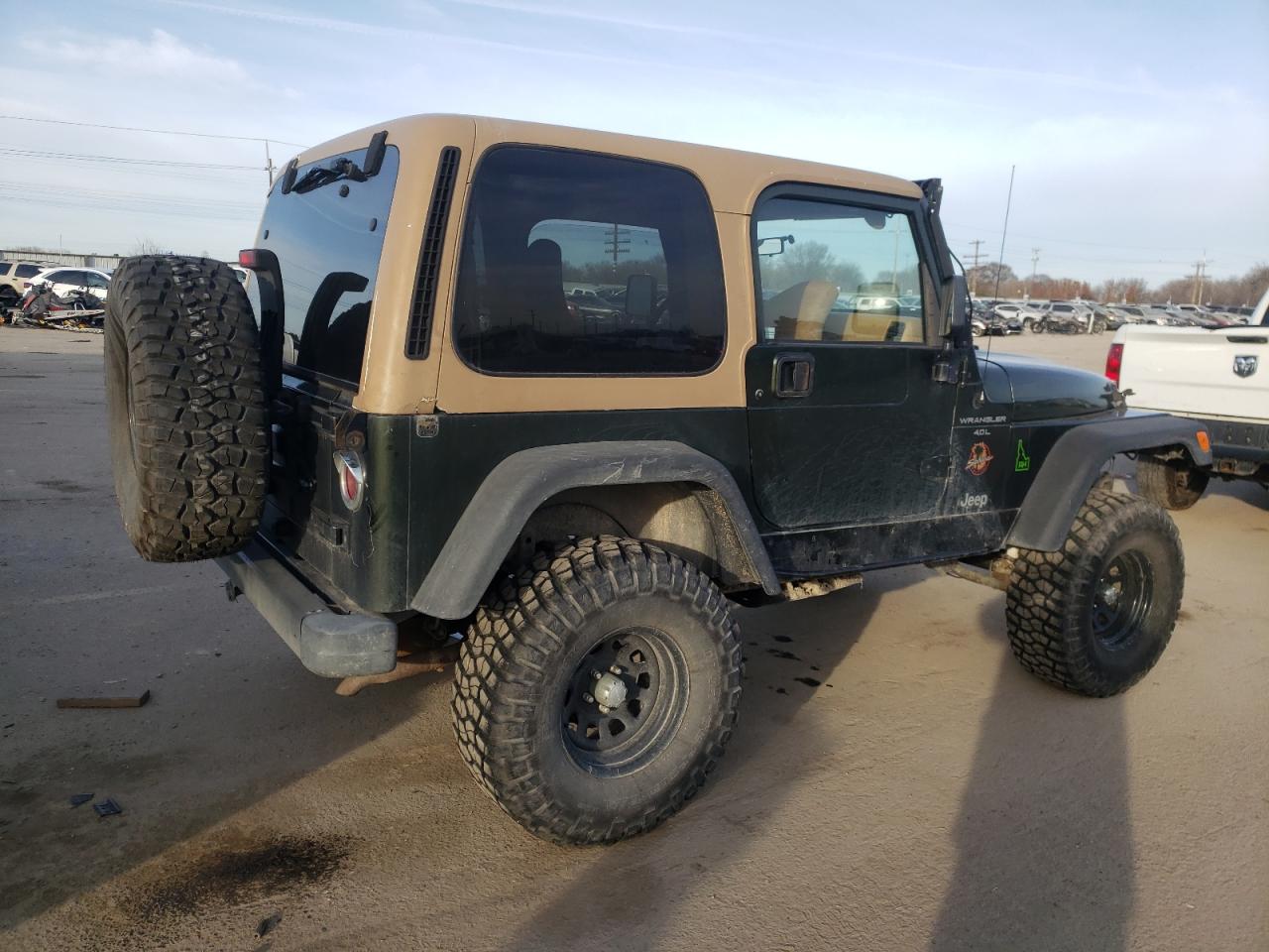 Photo 3 VIN: 1J4FY49S3WP742434 - JEEP WRANGLER 