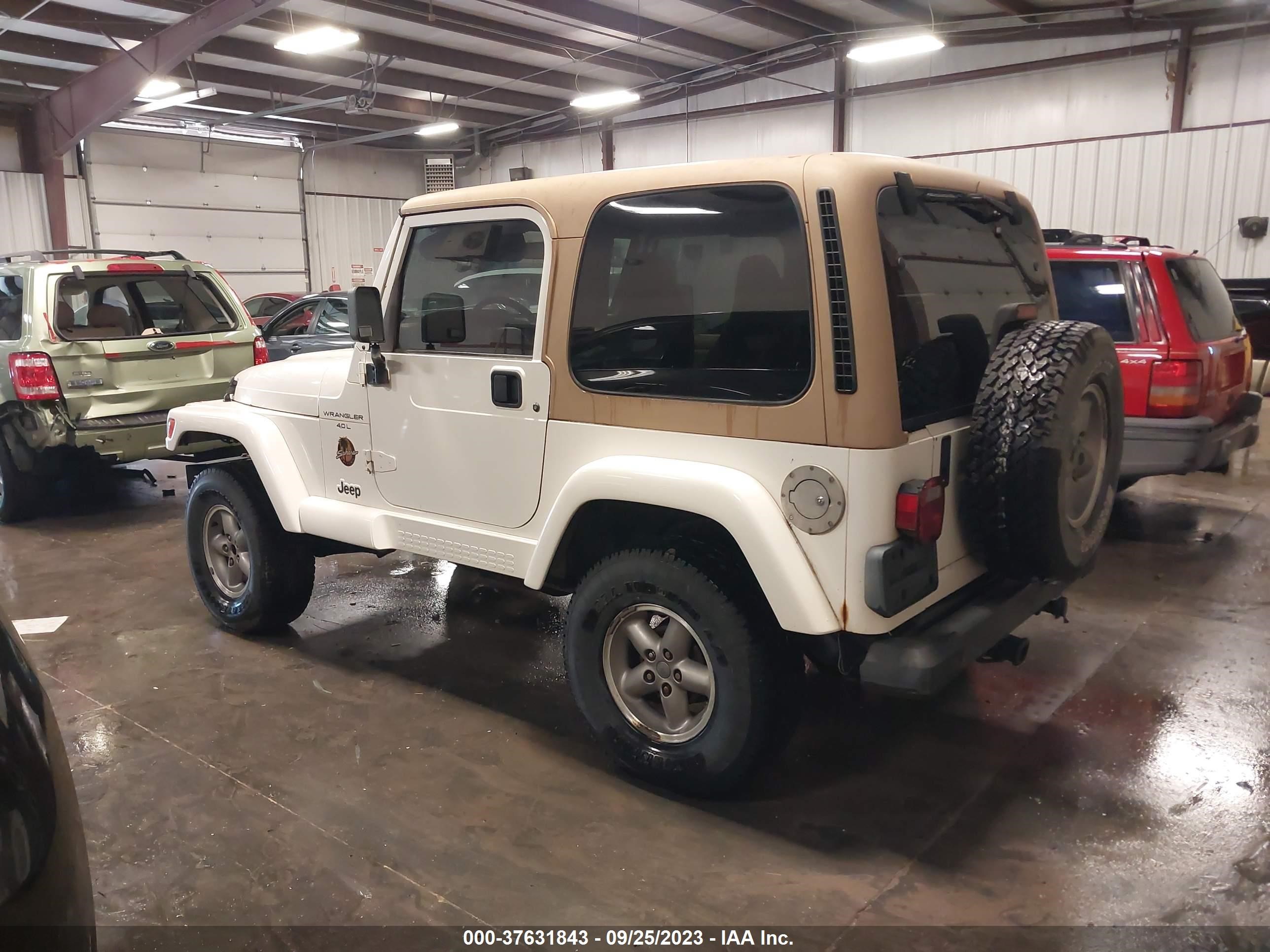 Photo 2 VIN: 1J4FY49S7WP729296 - JEEP WRANGLER 