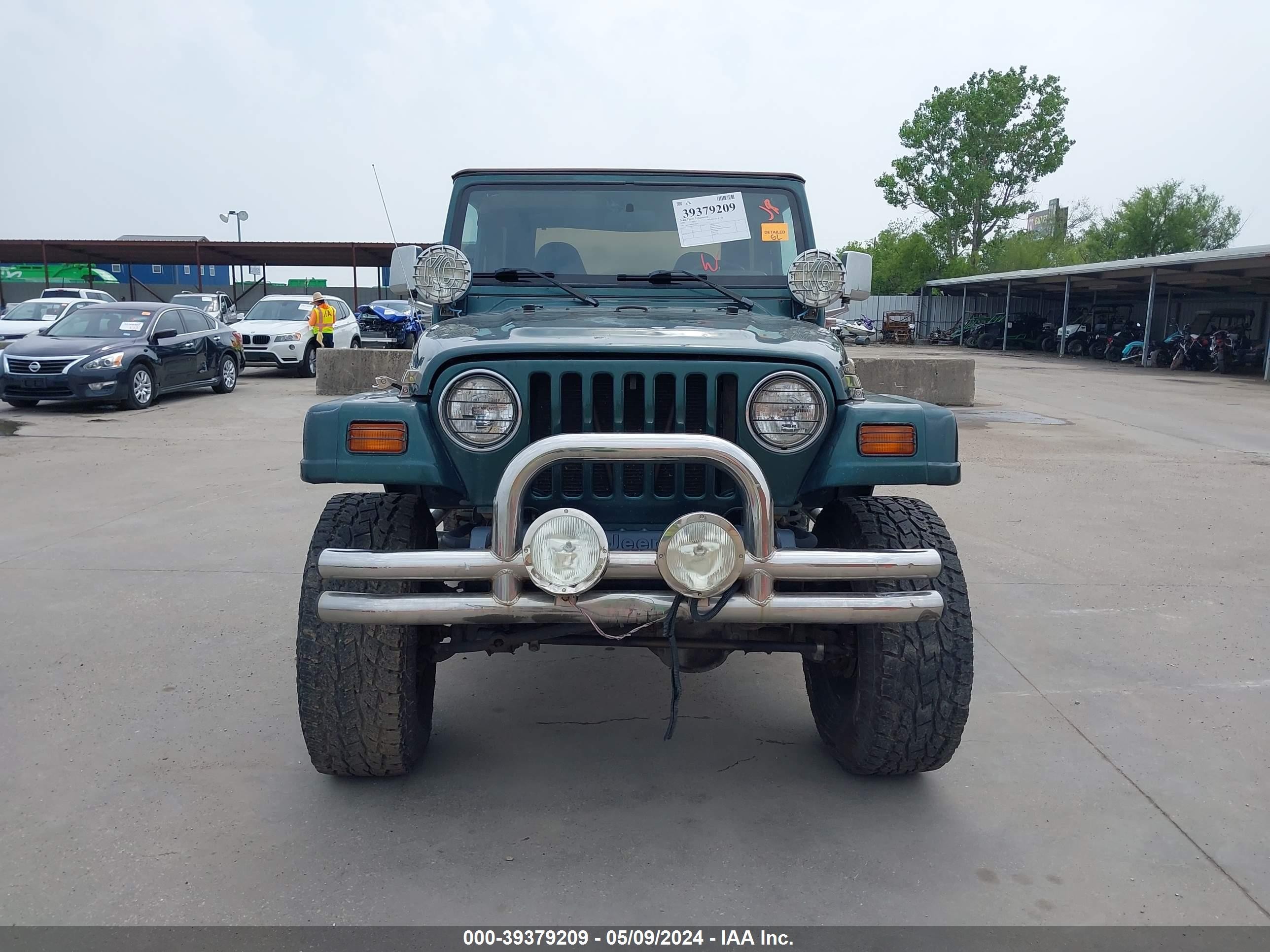 Photo 11 VIN: 1J4FY49S9XP480775 - JEEP WRANGLER 