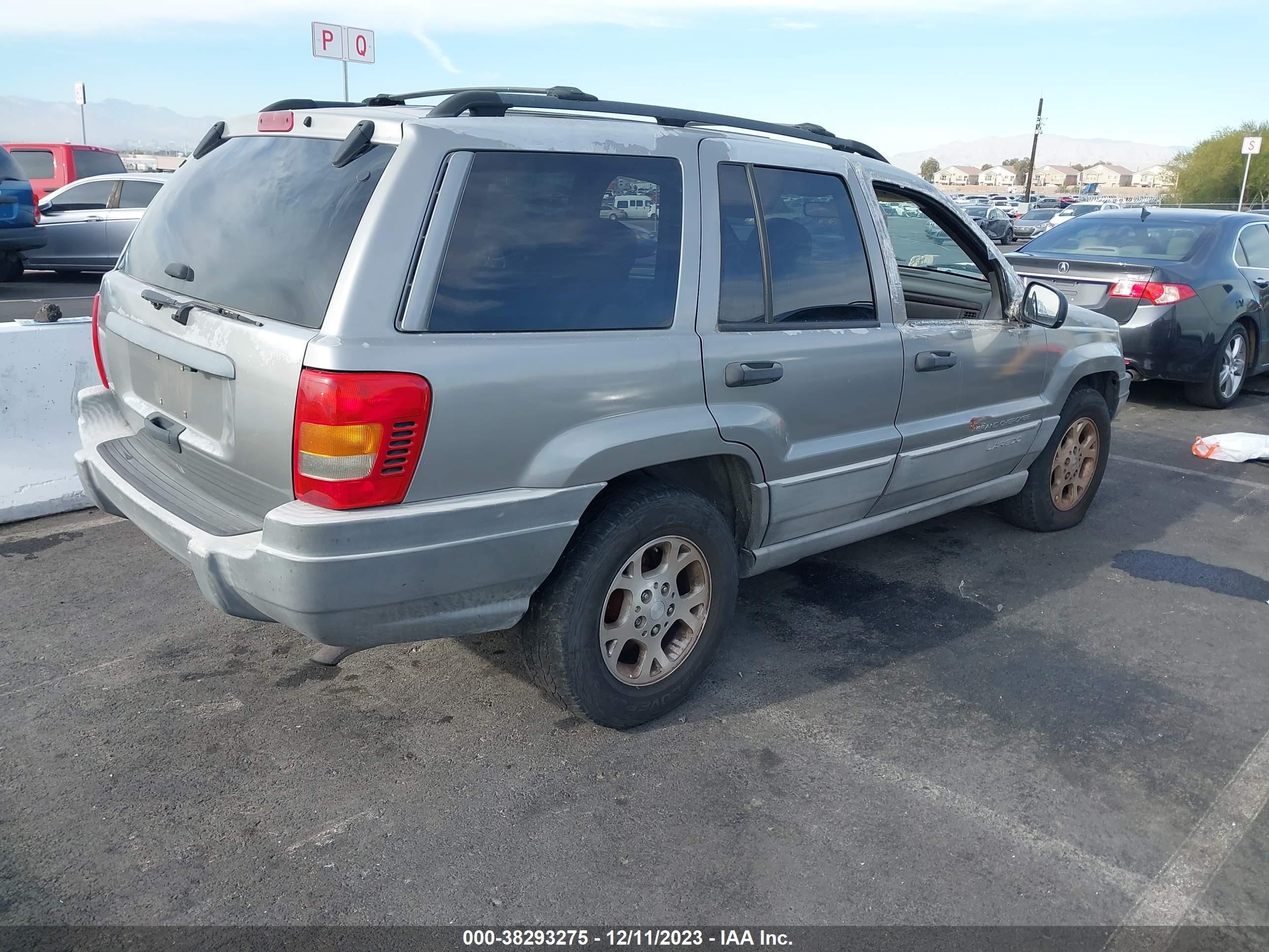 Photo 3 VIN: 1J4G248S3YC160674 - JEEP GRAND CHEROKEE 