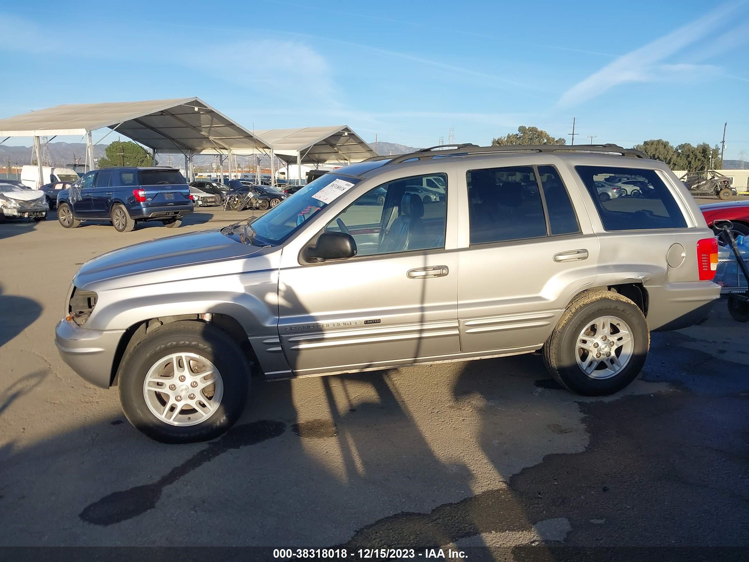 Photo 13 VIN: 1J4G258S3YC325242 - JEEP GRAND CHEROKEE 