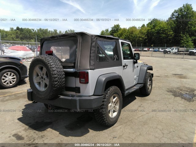 Photo 3 VIN: 1J4GA2D14AL158474 - JEEP WRANGLER 