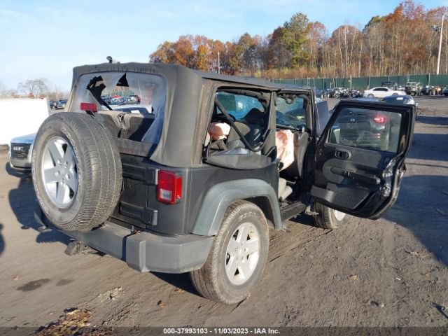 Photo 3 VIN: 1J4GA2D15AL136760 - JEEP WRANGLER 