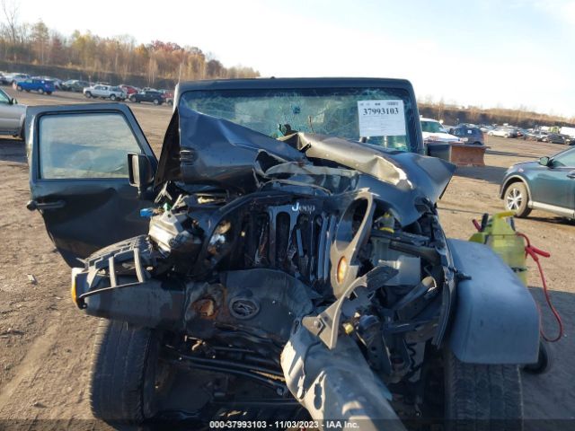 Photo 5 VIN: 1J4GA2D15AL136760 - JEEP WRANGLER 