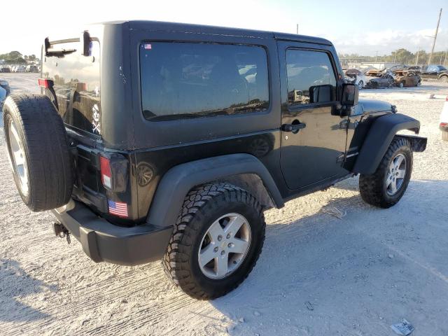 Photo 2 VIN: 1J4GA2D16BL500959 - JEEP WRANGLER S 