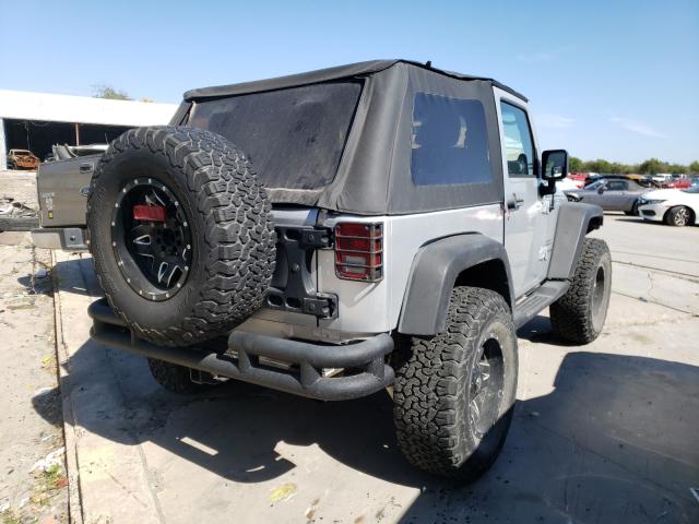 Photo 3 VIN: 1J4GA2D16BL526767 - JEEP WRANGLER S 