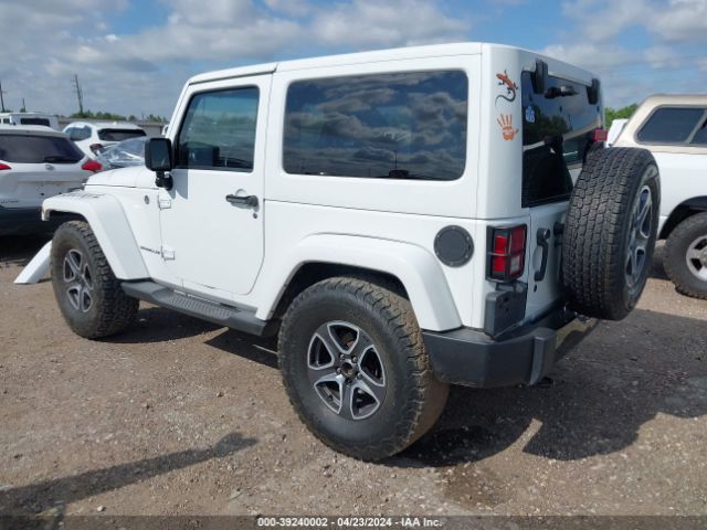 Photo 2 VIN: 1J4GA2D16BL621961 - JEEP WRANGLER 