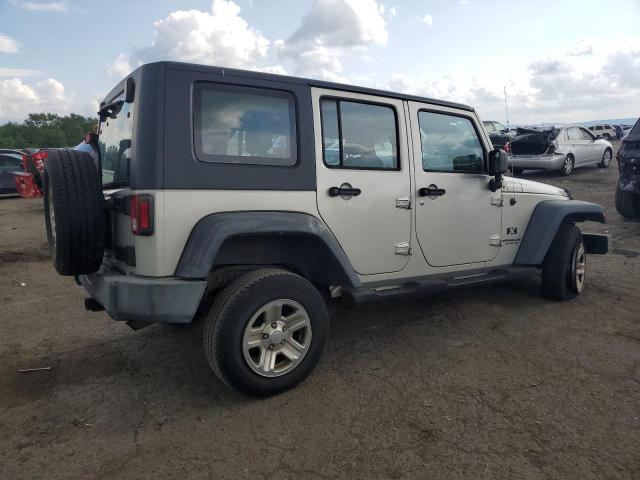 Photo 2 VIN: 1J4GA39117L105321 - JEEP WRANGLER X 