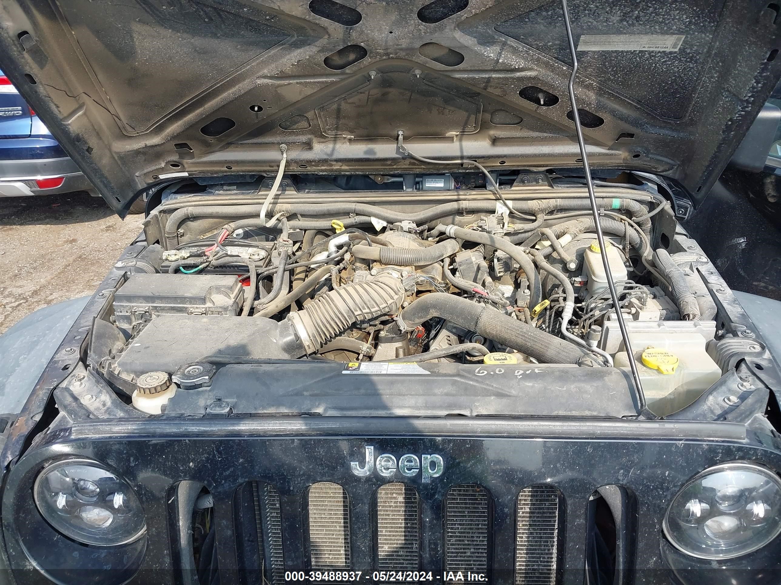 Photo 9 VIN: 1J4GA39118L548053 - JEEP WRANGLER 