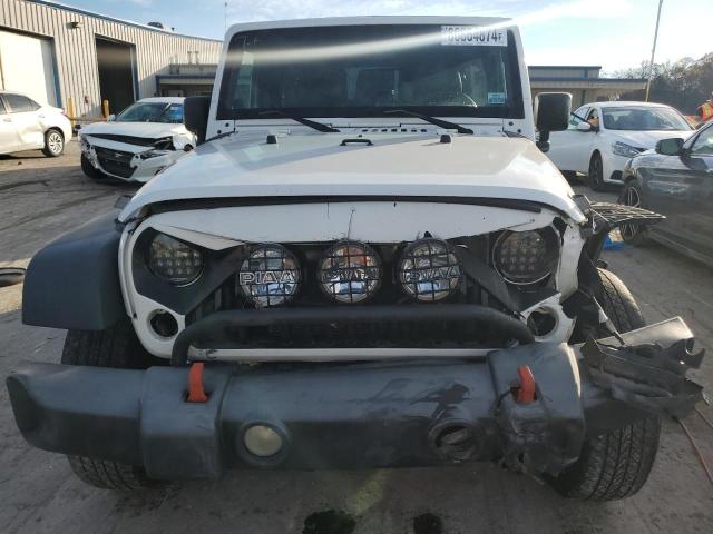 Photo 4 VIN: 1J4GA39118L609787 - JEEP WRANGLER U 