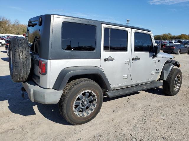 Photo 2 VIN: 1J4GA39118L636522 - JEEP WRANGLER U 