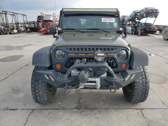 Photo 4 VIN: 1J4GA39119L714363 - JEEP WRANGLER 