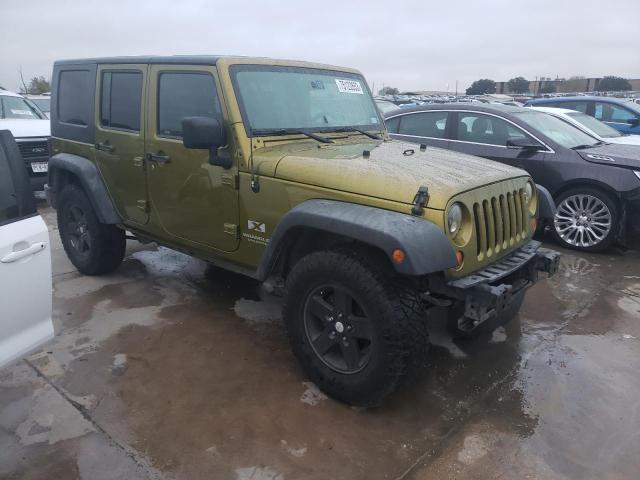 Photo 3 VIN: 1J4GA39128L534985 - JEEP WRANGLER 