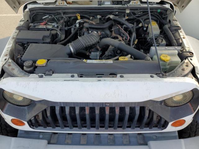 Photo 11 VIN: 1J4GA39128L550992 - JEEP WRANGLER U 