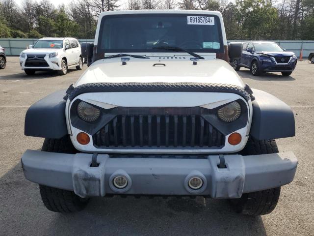 Photo 4 VIN: 1J4GA39128L550992 - JEEP WRANGLER U 