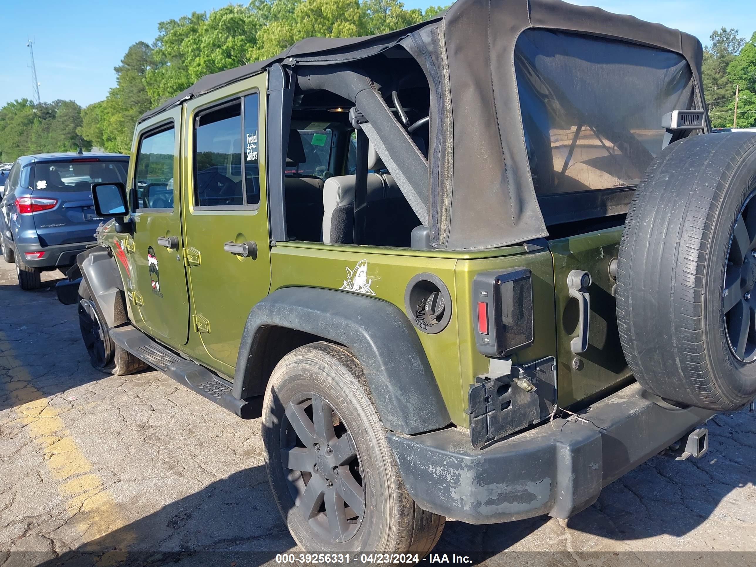 Photo 5 VIN: 1J4GA39138L616255 - JEEP WRANGLER 