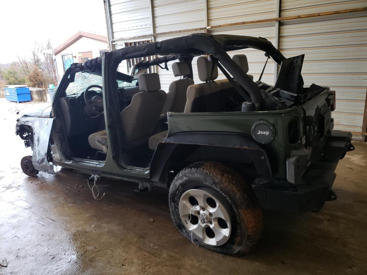 Photo 2 VIN: 1J4GA39139L730127 - JEEP WRANGLER 