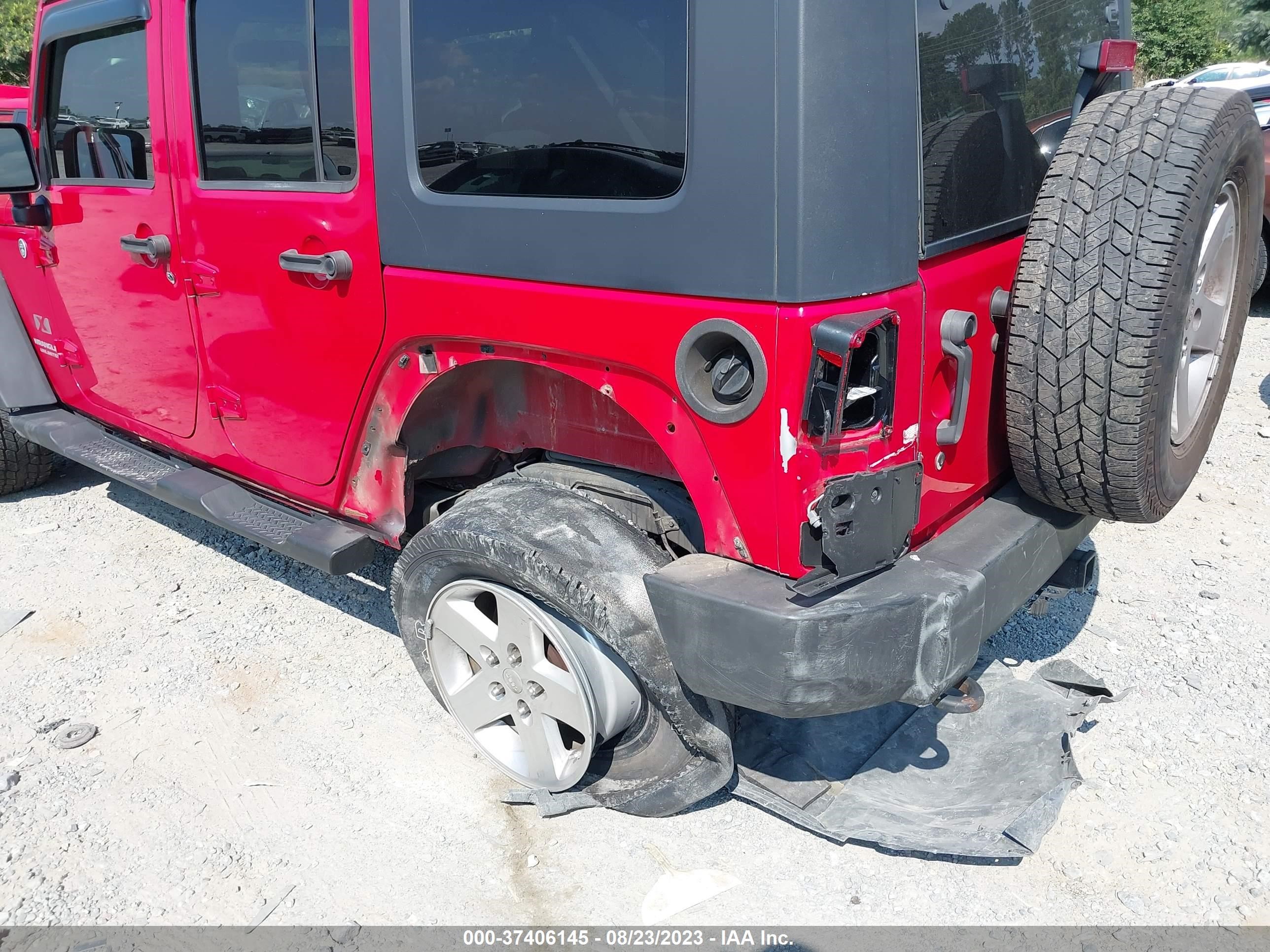 Photo 5 VIN: 1J4GA39139L760342 - JEEP WRANGLER 