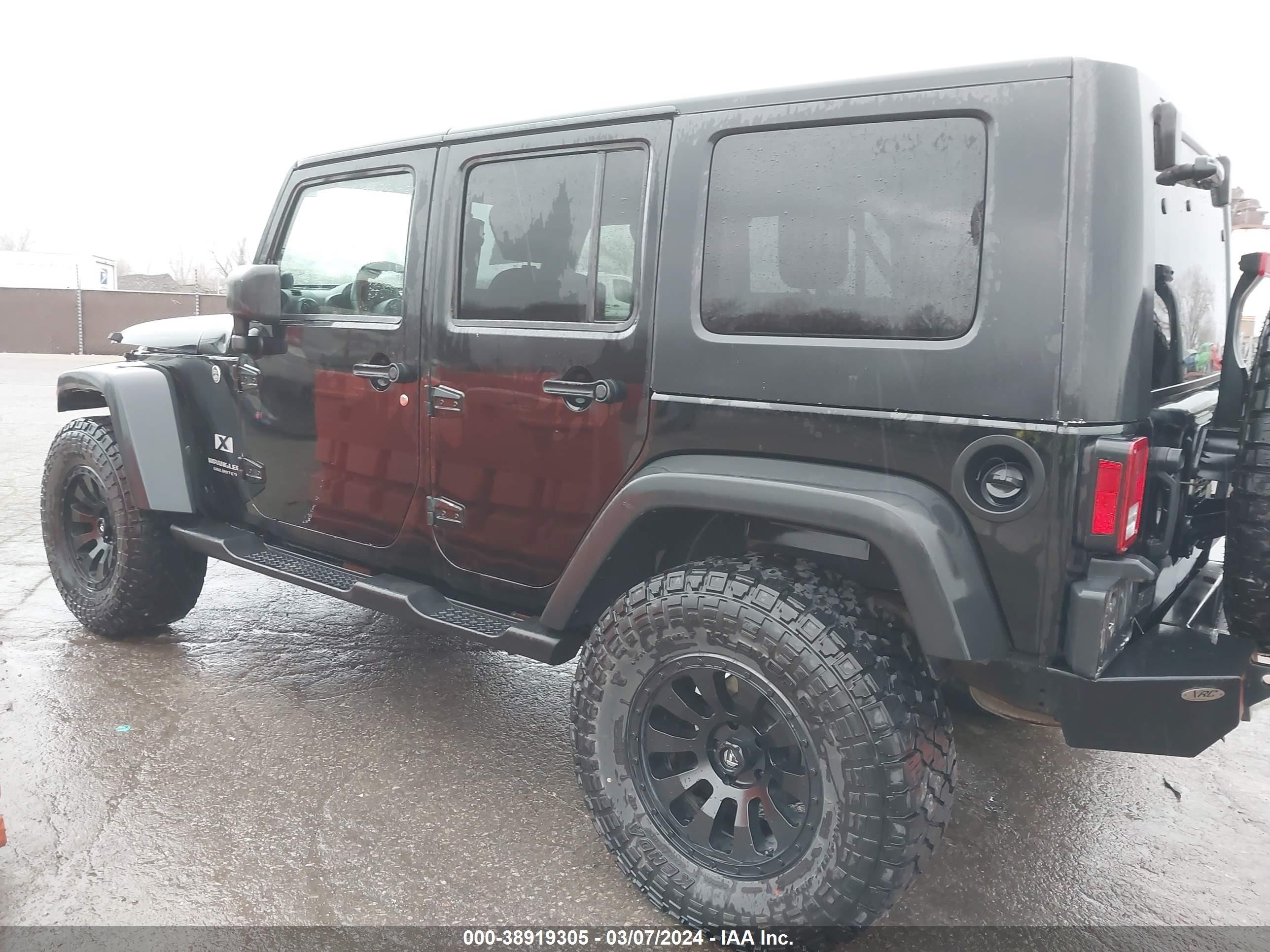 Photo 13 VIN: 1J4GA39148L574419 - JEEP WRANGLER 