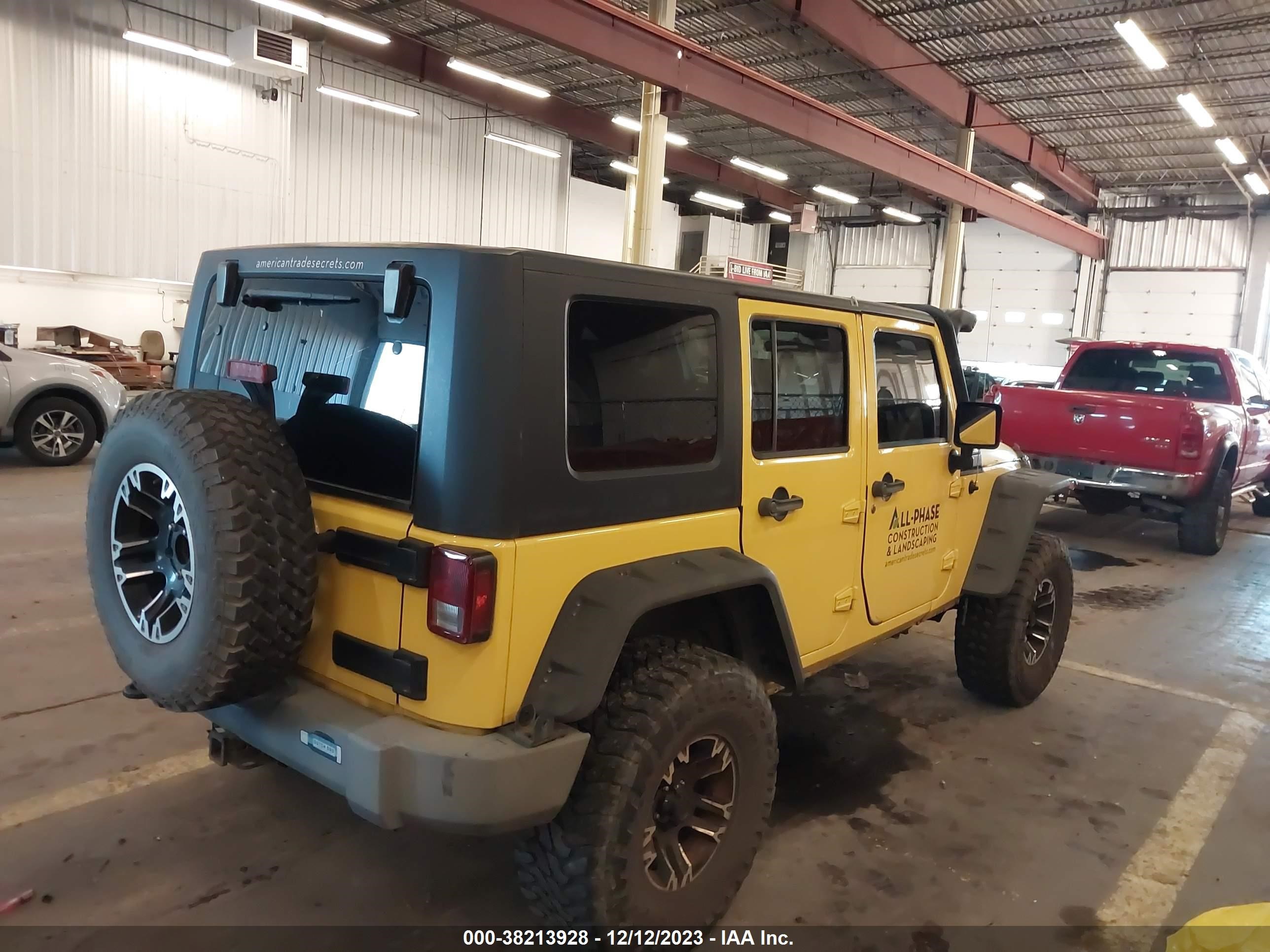 Photo 3 VIN: 1J4GA39189L764693 - JEEP WRANGLER 