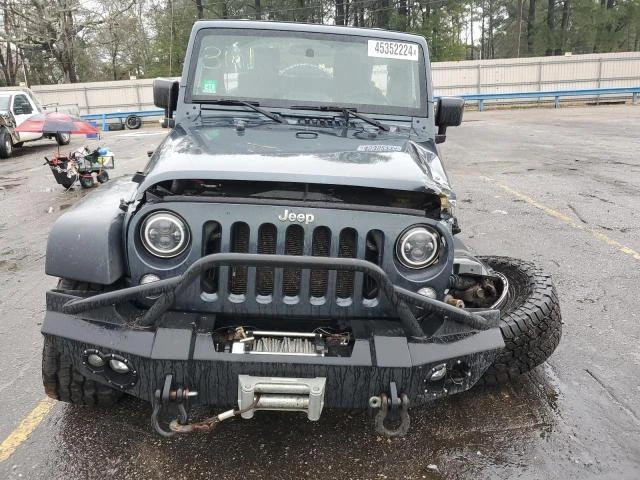 Photo 4 VIN: 1J4GA39198L507976 - JEEP WRANGLER U 