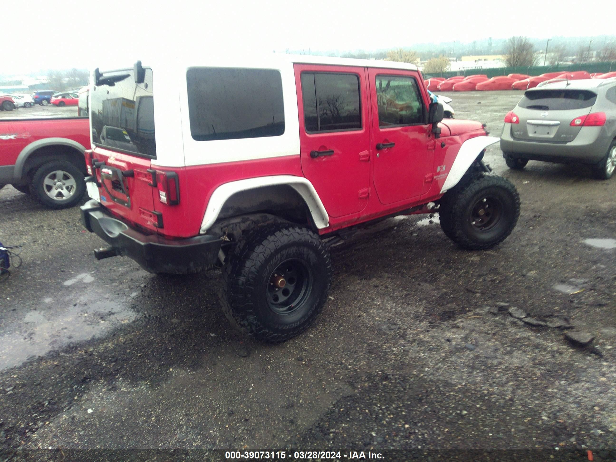 Photo 3 VIN: 1J4GA39199L774794 - JEEP WRANGLER 