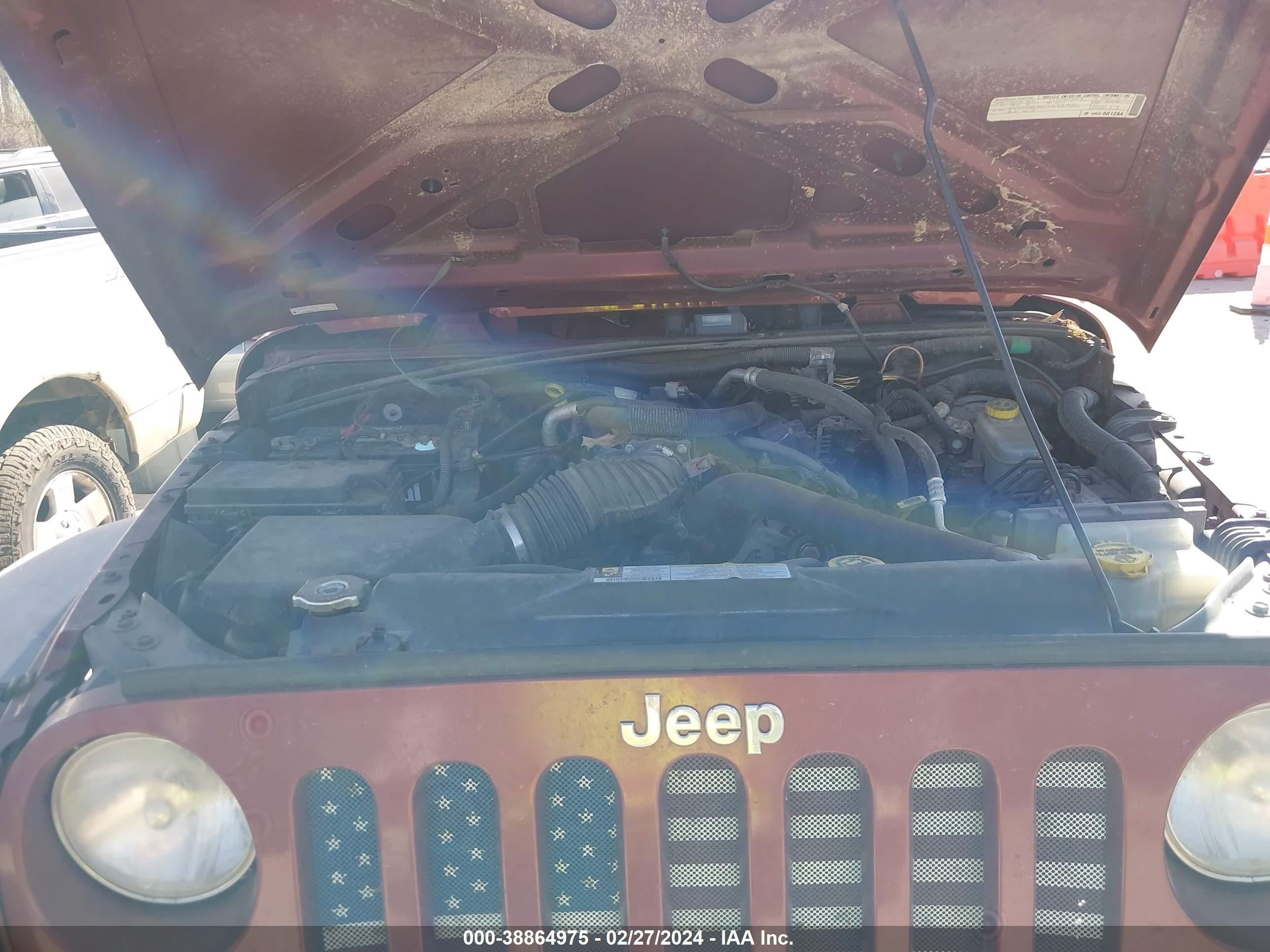 Photo 9 VIN: 1J4GA391X8L607469 - JEEP WRANGLER 