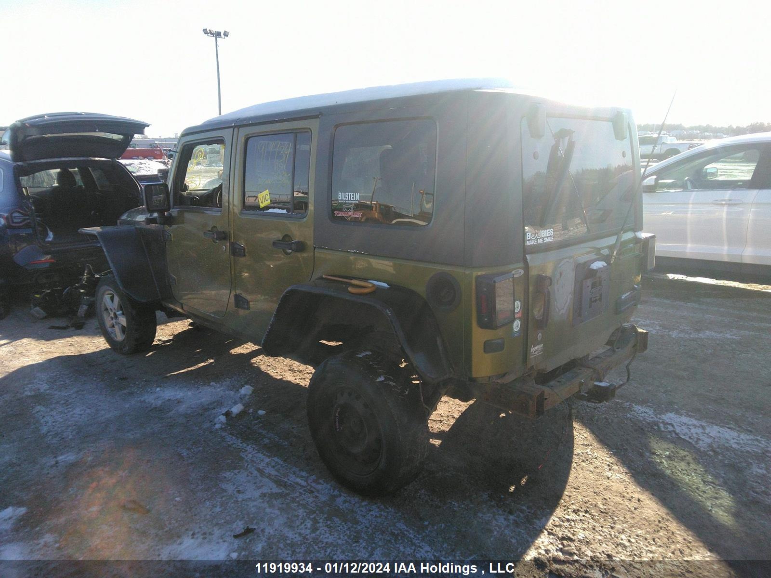 Photo 2 VIN: 1J4GA59117L206385 - JEEP WRANGLER 