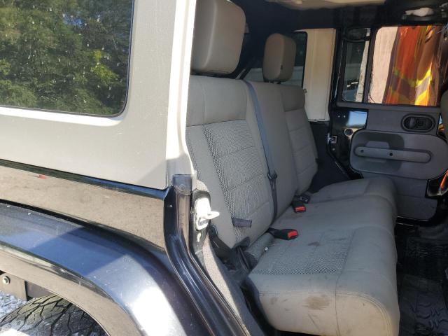 Photo 9 VIN: 1J4GA59118L589794 - JEEP WRANGLER U 