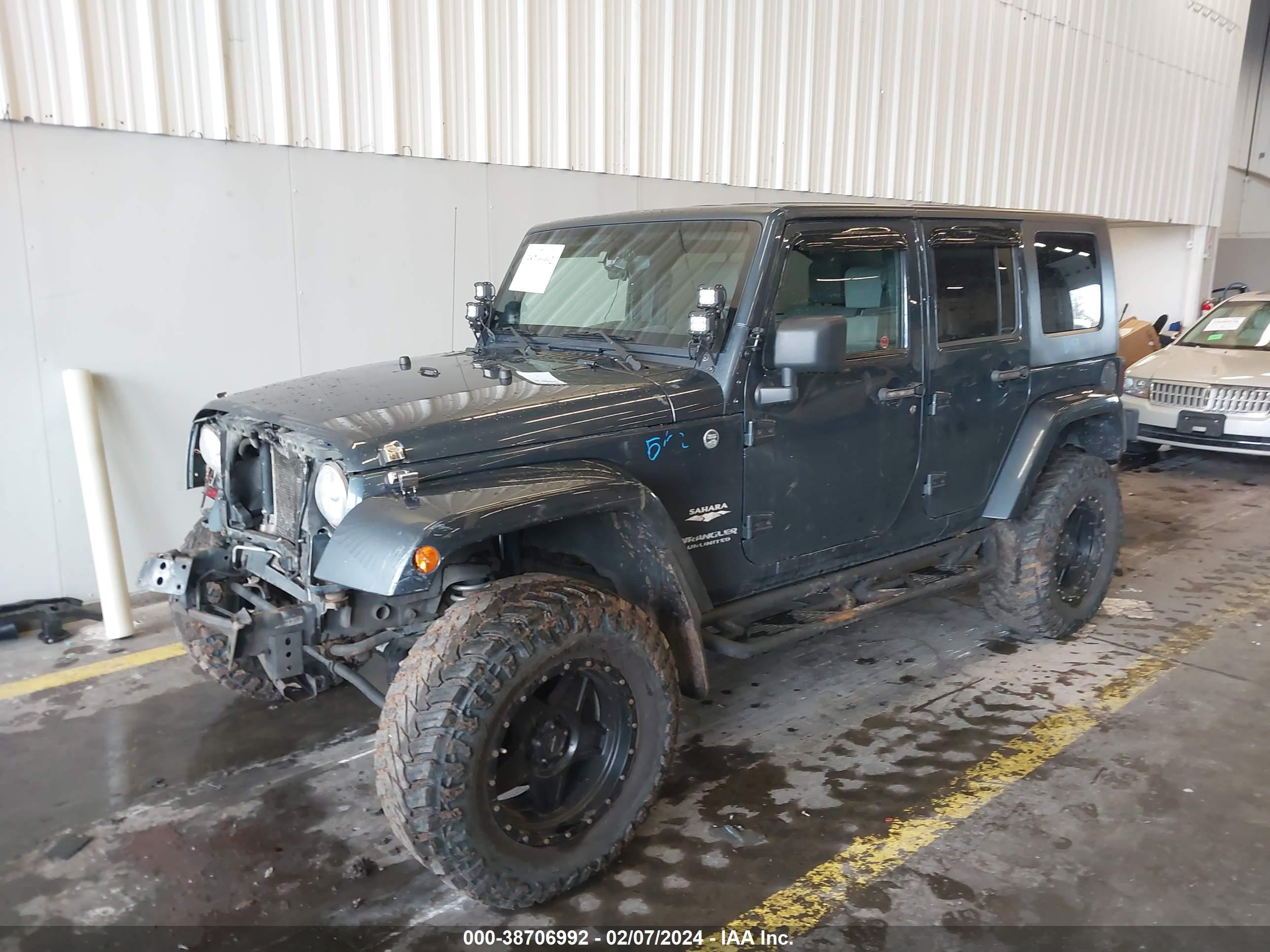 Photo 1 VIN: 1J4GA59118L606139 - JEEP WRANGLER 