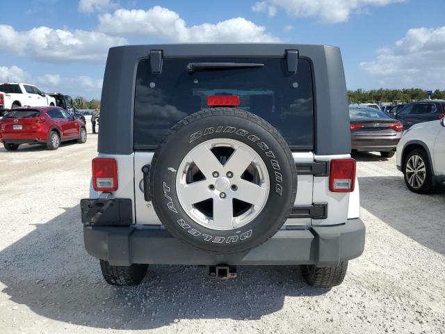 Photo 5 VIN: 1J4GA59127L187636 - JEEP WRANGLER S 